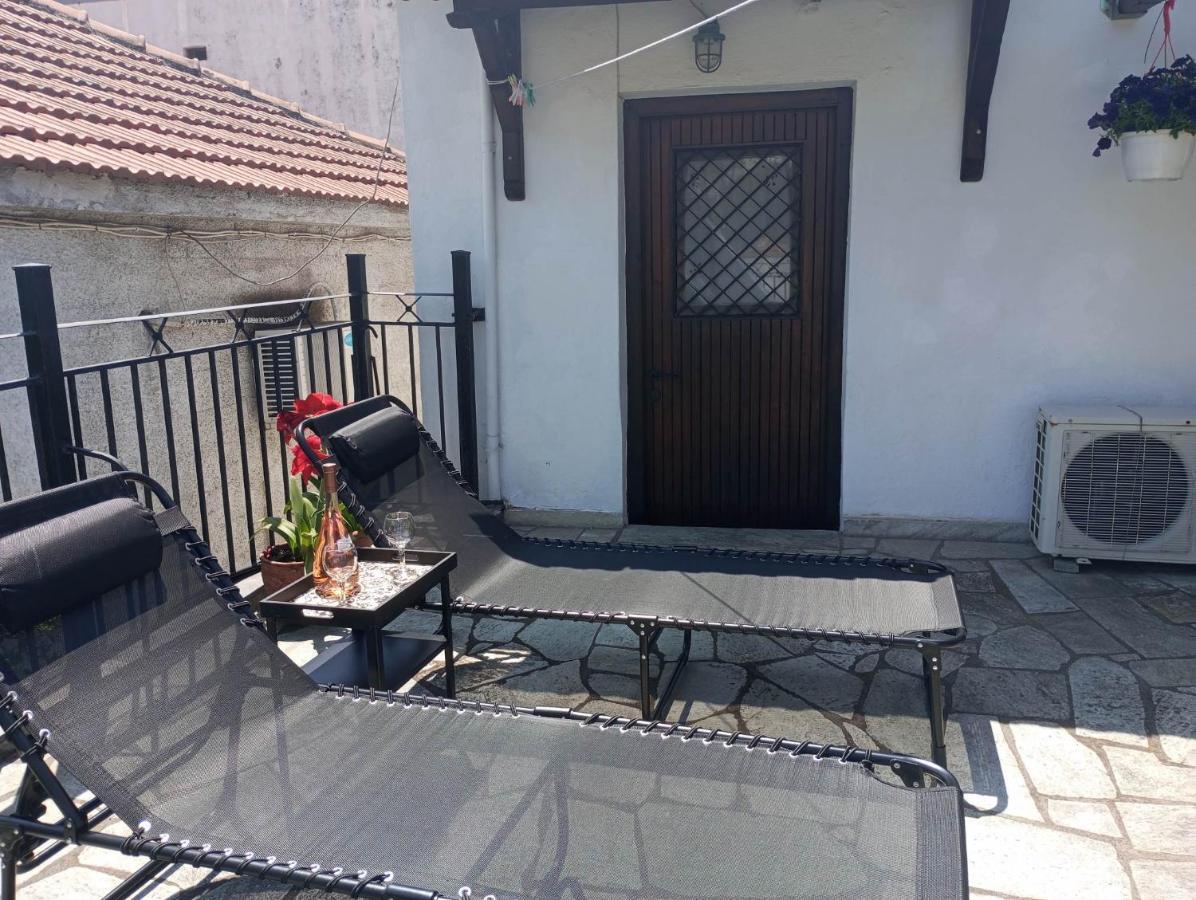 Minamar 1 Lägenhet Afissos Exteriör bild